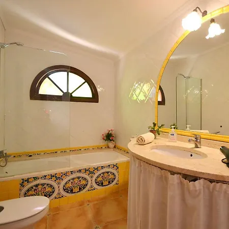 Casa vacanze Roura By Interhome